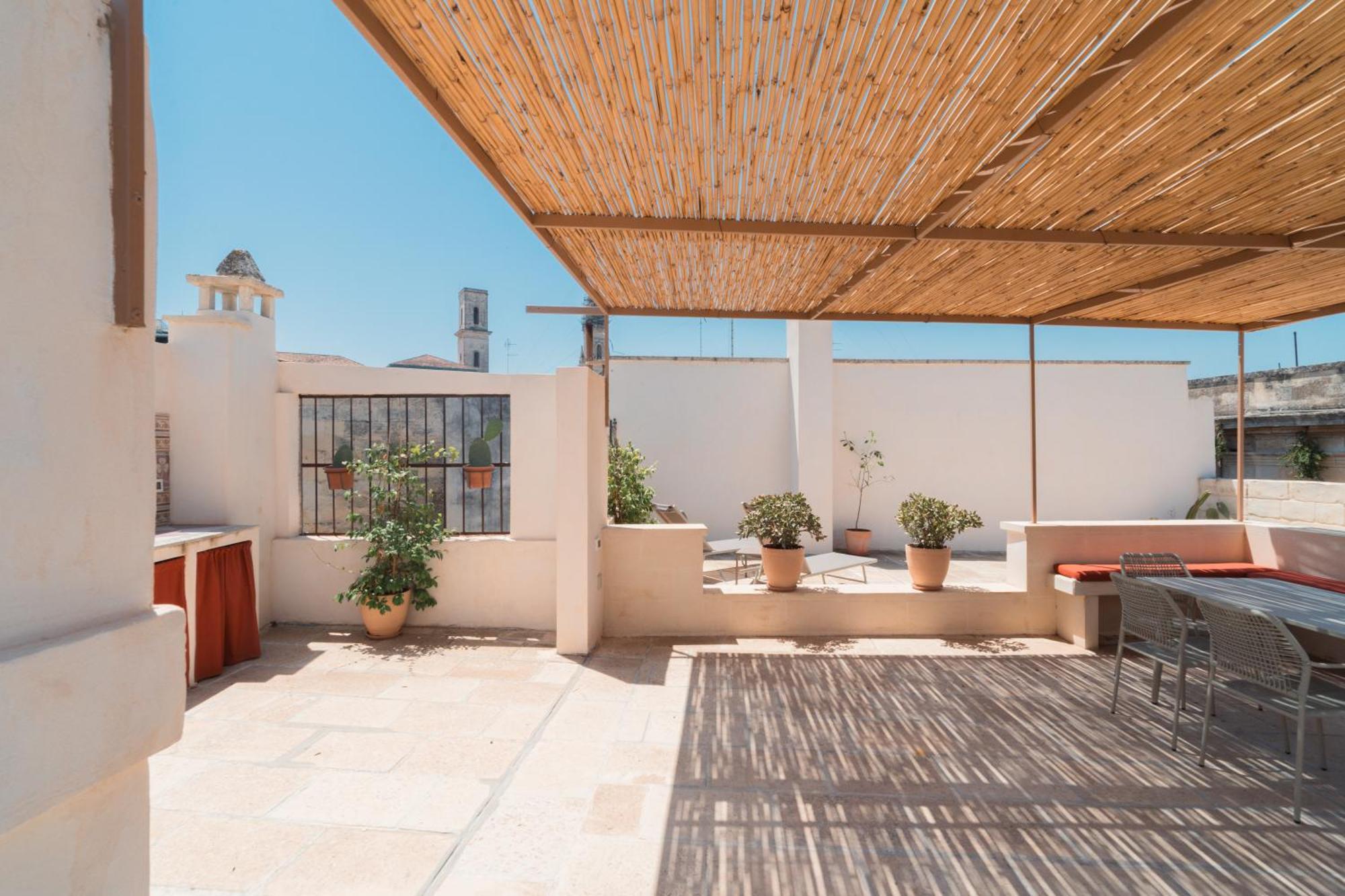 Lotus Apartment & Rooftop By Residence Colibri Lecce Zewnętrze zdjęcie