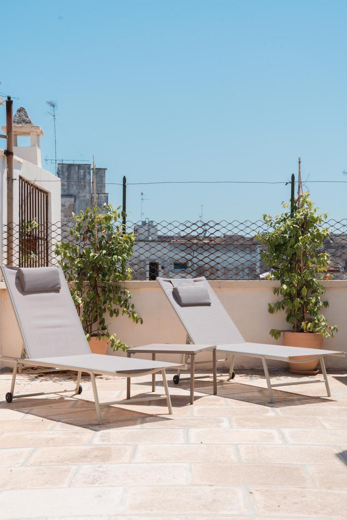 Lotus Apartment & Rooftop By Residence Colibri Lecce Zewnętrze zdjęcie